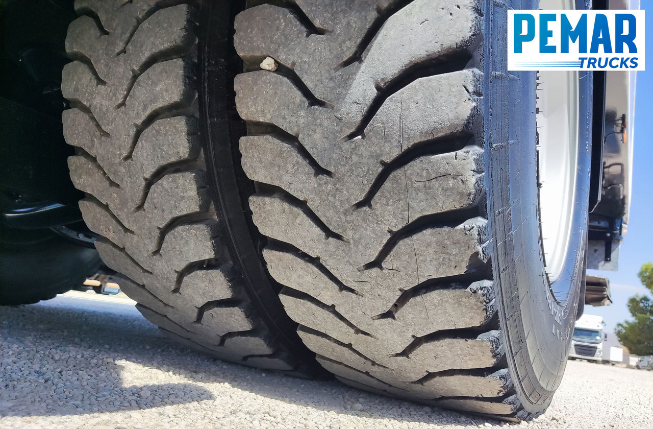 Chladirenské nákladné vozidlo DAF CF 330 FRIGORIFICO 18T: obrázok 18