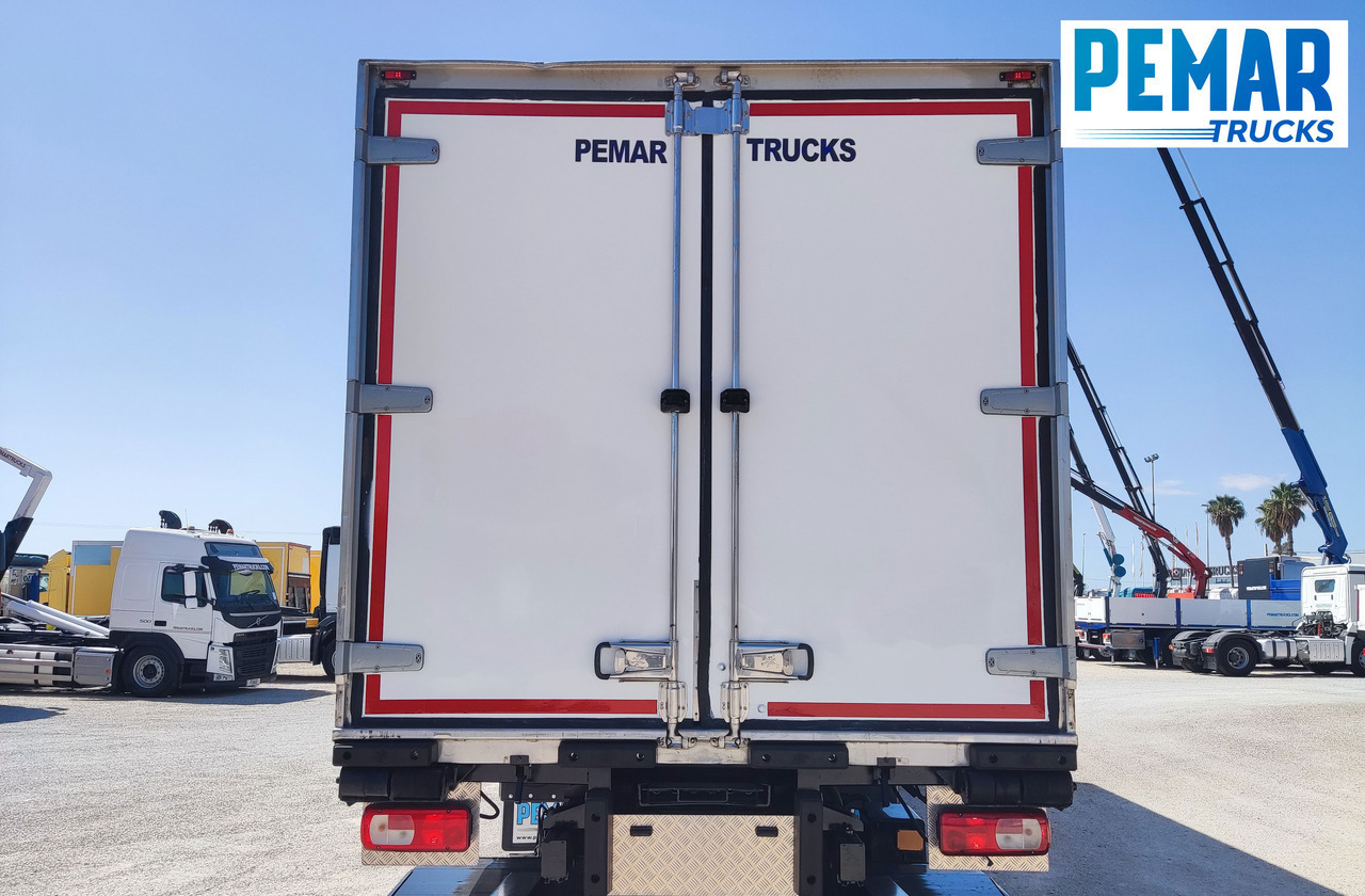 Chladirenské nákladné vozidlo DAF CF 330 FRIGORIFICO 18T: obrázok 6