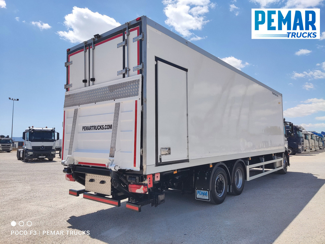 MERCEDES-BENZ ANTOS 2535 6X2 FRIGORIFICO - Chladirenské nákladné vozidlo: obrázok 3 MERCEDES-BENZ ANTOS 2535 6X2 FRIGORIFICO - Chladirenské nákladné vozidlo: obrázok 3