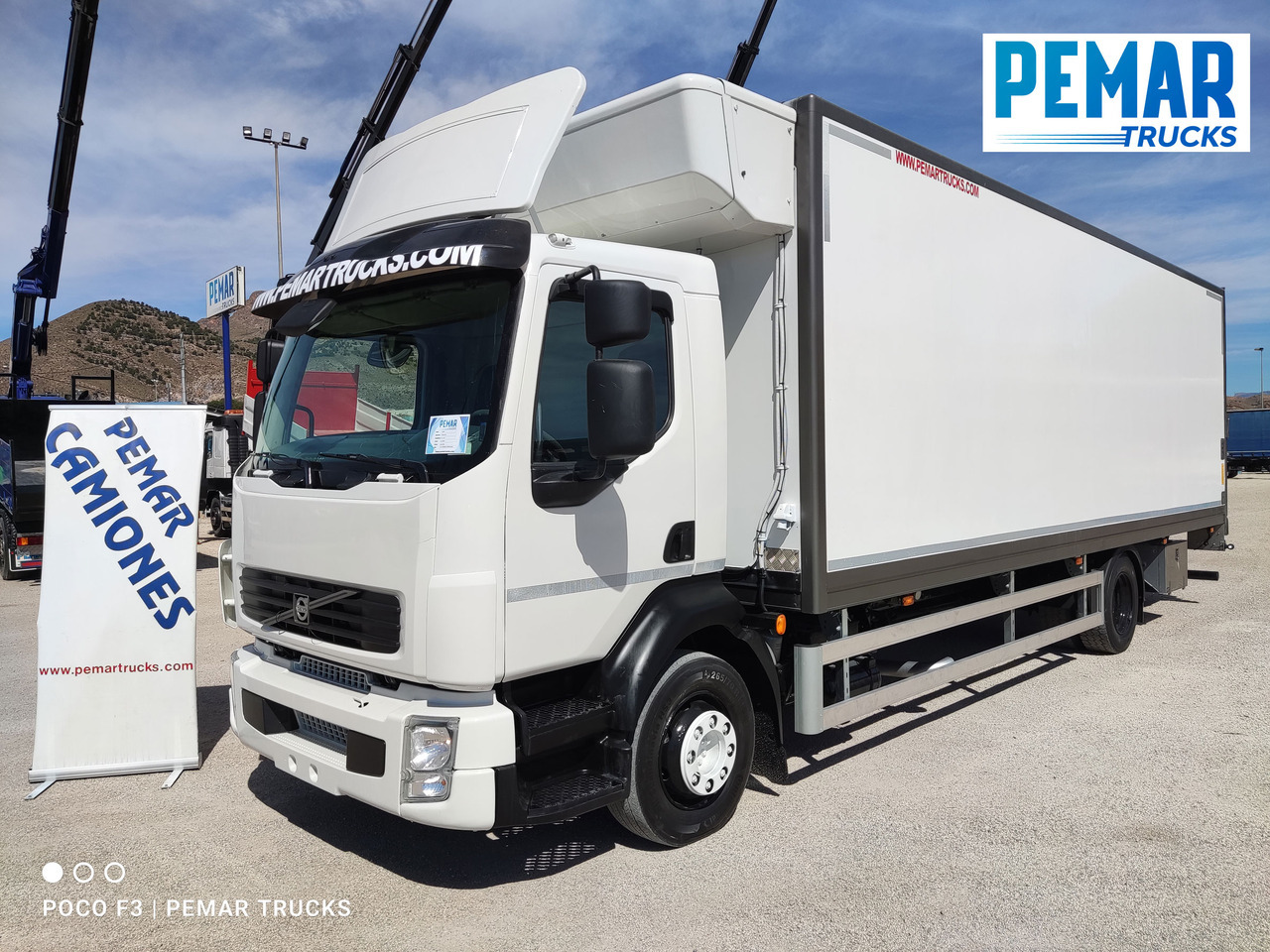 VOLVO FL 240 FRIGORIFICO 14T - Chladirenské nákladné vozidlo: obrázok 1 VOLVO FL 240 FRIGORIFICO 14T - Chladirenské nákladné vozidlo: obrázok 1
