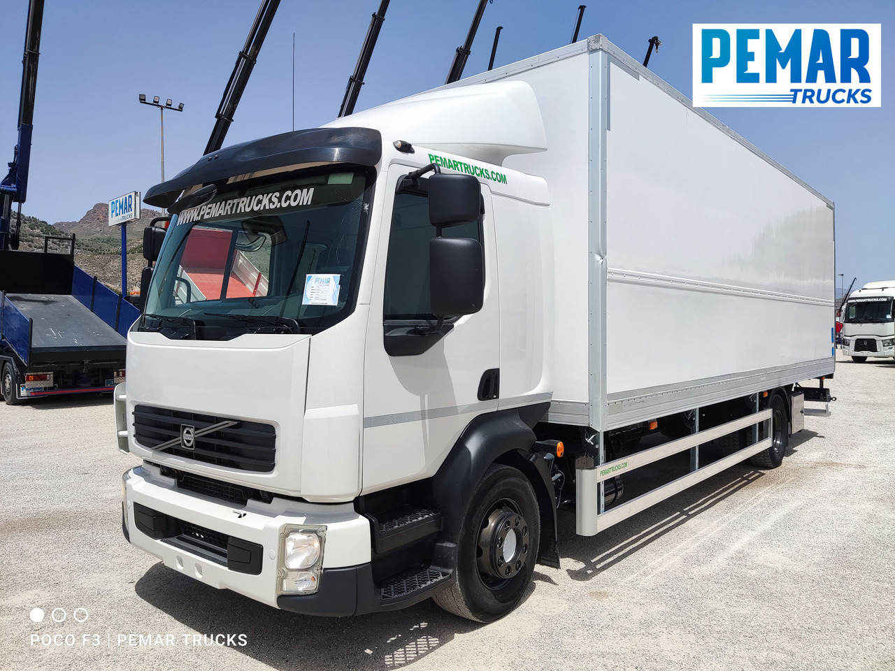 VOLVO FL 240 FURGON CERRADO 16T EURO 5 - Skříňový nákladní auto: obrázok 1 VOLVO FL 240 FURGON CERRADO 16T EURO 5 - Skříňový nákladní auto: obrázok 1