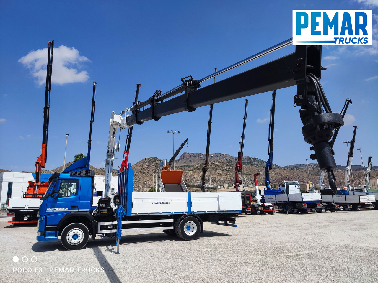 Auto s hydraulickou rukou VOLVO FM 330 GRUA CAJA FIJA: obrázok 7