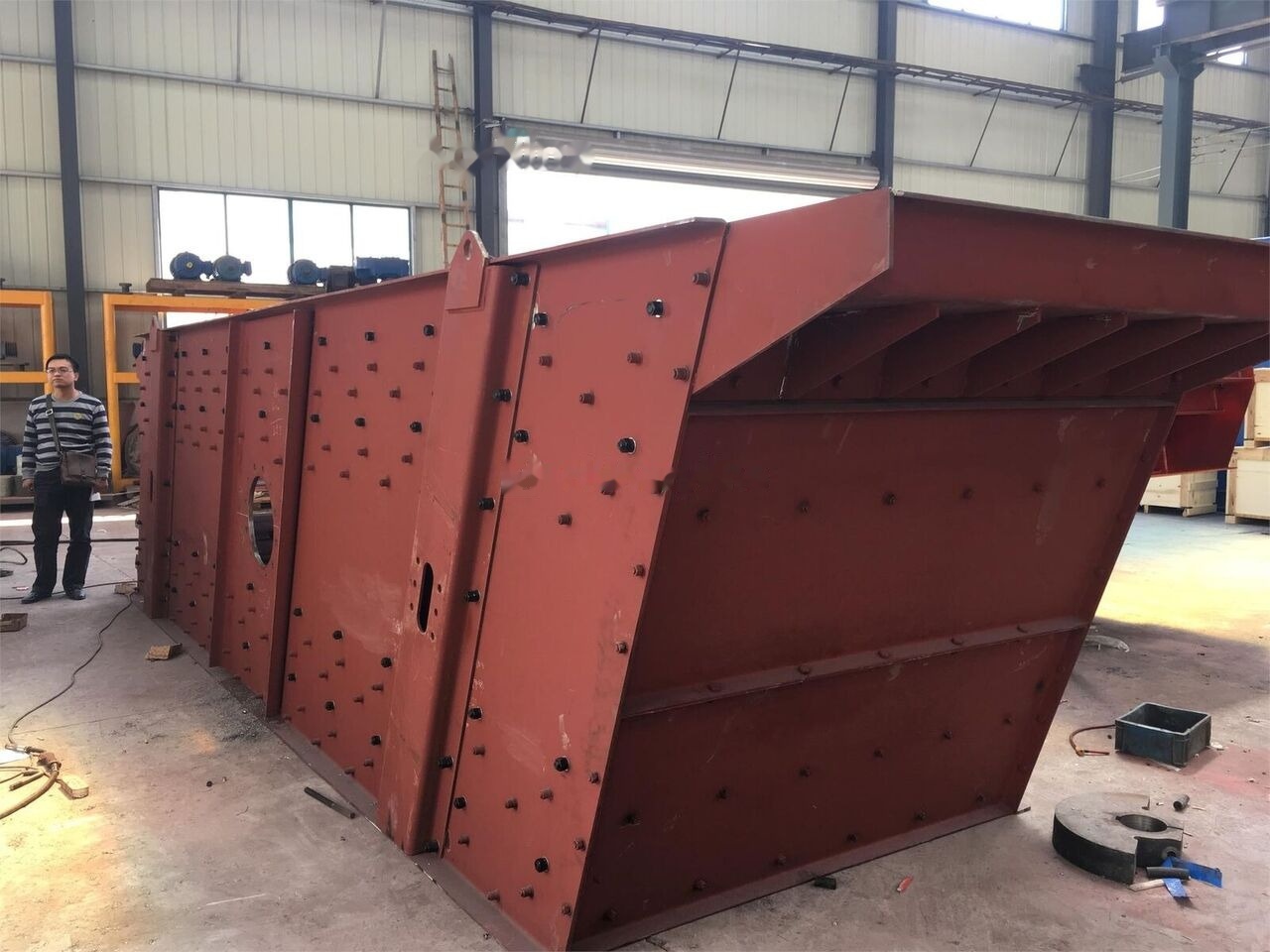 Kinglink 3YA2360 Triple decks Vibrating Screen | Silex - Třídič: obrázok 4 Kinglink 3YA2360 Triple decks Vibrating Screen | Silex - Třídič: obrázok 4
