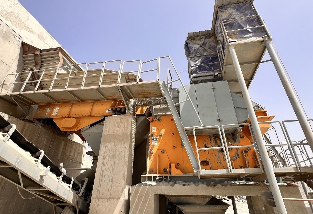 Kinglink C125 Basalt Stone Jaw Crusher - Čeľusťový drvič: obrázok 4 Kinglink C125 Basalt Stone Jaw Crusher - Čeľusťový drvič: obrázok 4