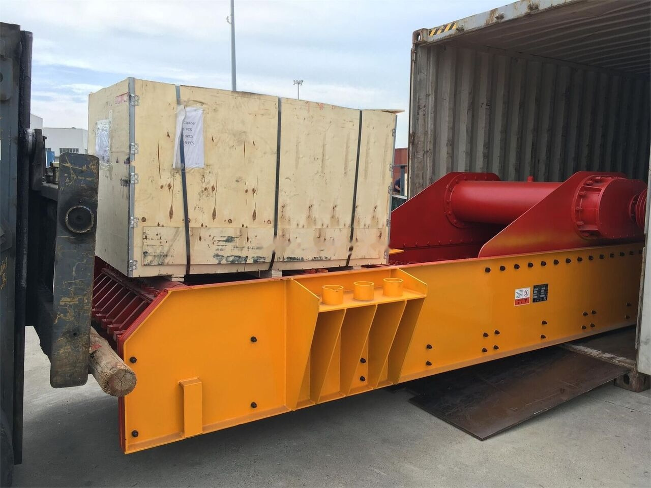 Kinglink Inclined vibrating feeder ZSW600X130 - Třídič: obrázok 5 Kinglink Inclined vibrating feeder ZSW600X130 - Třídič: obrázok 5