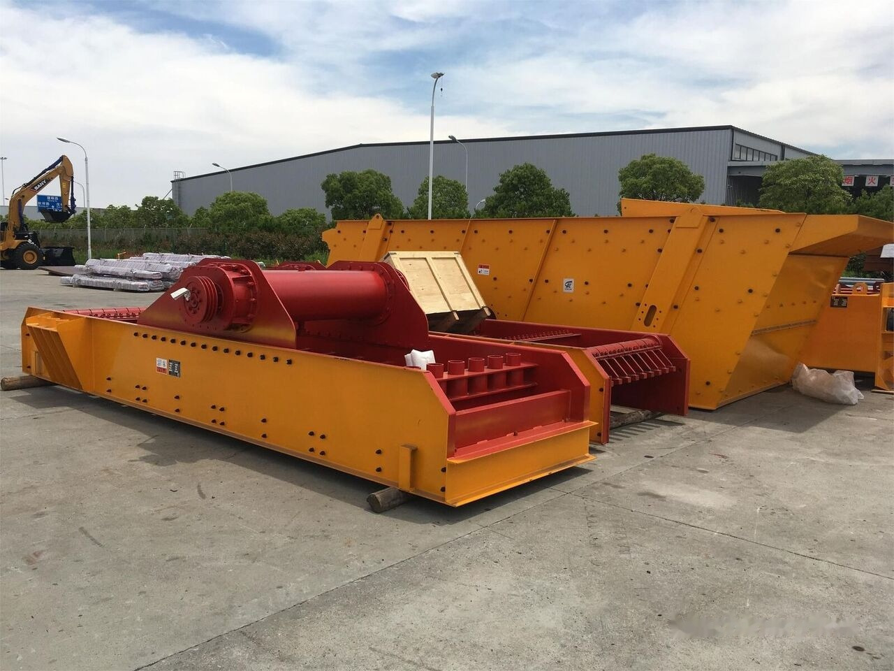 Kinglink Inclined vibrating feeder ZSW600X130 - Třídič: obrázok 3 Kinglink Inclined vibrating feeder ZSW600X130 - Třídič: obrázok 3