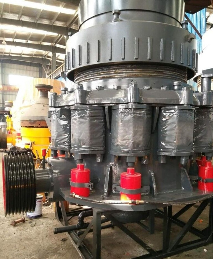 Kinglink KLC1500 Iron Ore Cone Crusher - Kužeľový drvič: obrázok 2 Kinglink KLC1500 Iron Ore Cone Crusher - Kužeľový drvič: obrázok 2