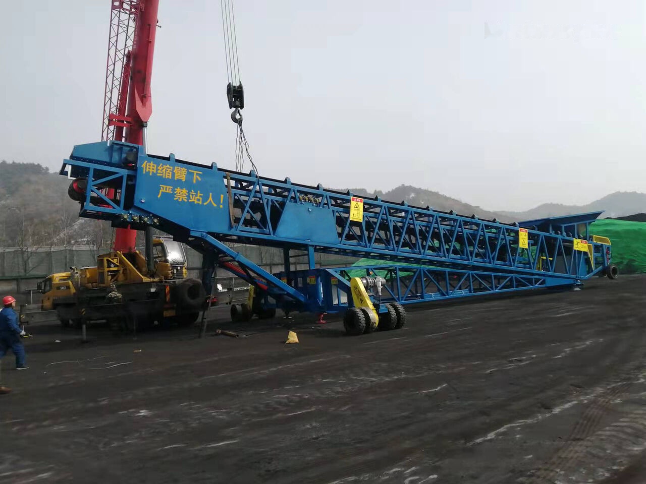Kinglink Mobile Port Ship Loader | Telescopic Radial Stacker - Pásový dopravník: obrázok 1 Kinglink Mobile Port Ship Loader | Telescopic Radial Stacker - Pásový dopravník: obrázok 1