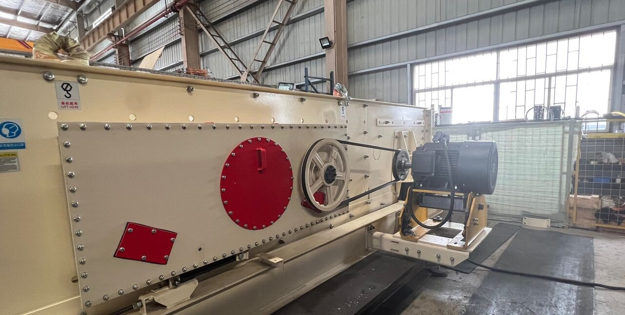 Kinglink New Horizontal Vibrating Screen - Třídič: obrázok 2 Kinglink New Horizontal Vibrating Screen - Třídič: obrázok 2