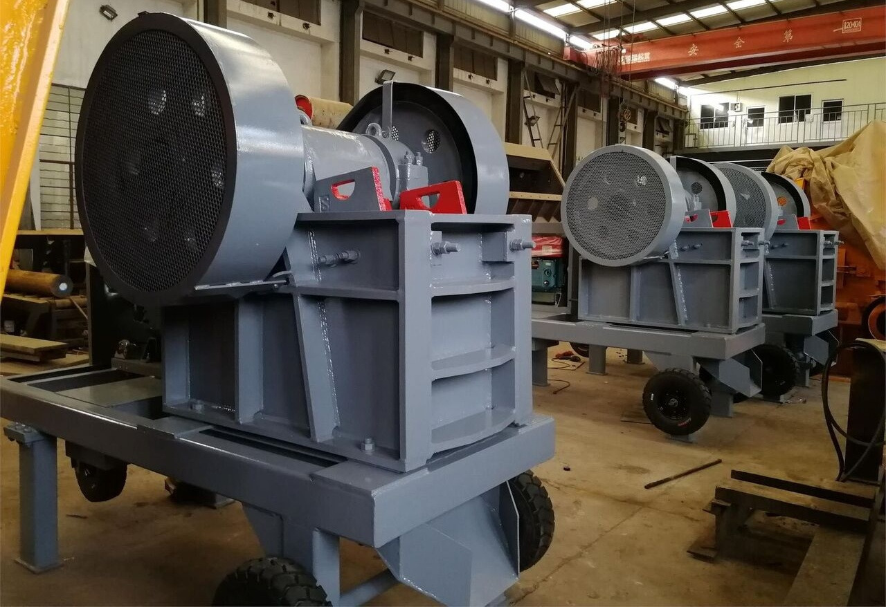 Kinglink PE1016 Small Jaw Crusher Made In China - Čeľusťový drvič: obrázok 5 Kinglink PE1016 Small Jaw Crusher Made In China - Čeľusťový drvič: obrázok 5