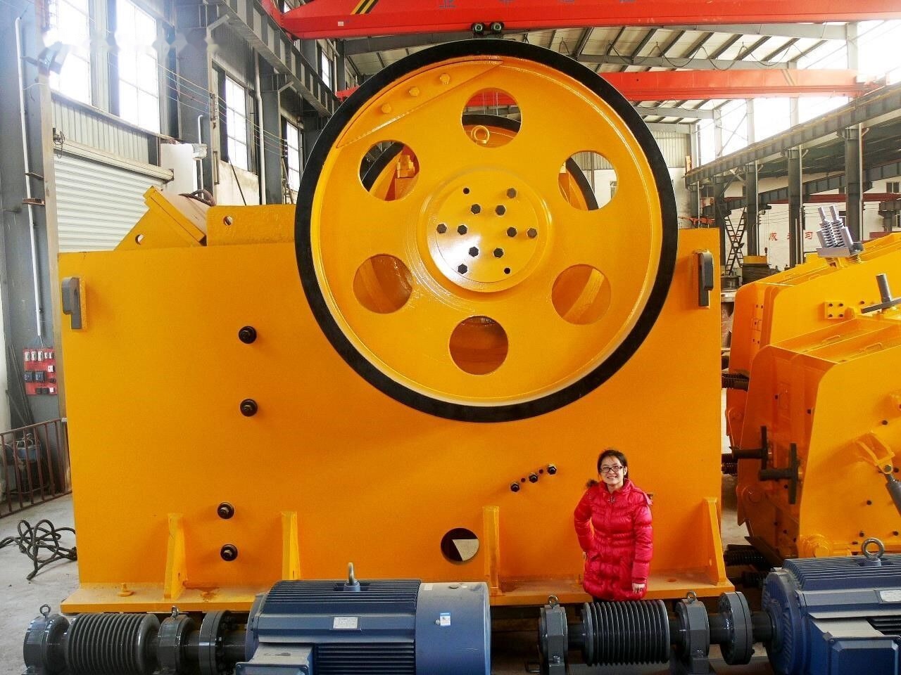 Kinglink PE1200X1500 Large Capacity Big Jaw Crusher - Čeľusťový drvič: obrázok 1 Kinglink PE1200X1500 Large Capacity Big Jaw Crusher - Čeľusťový drvič: obrázok 1