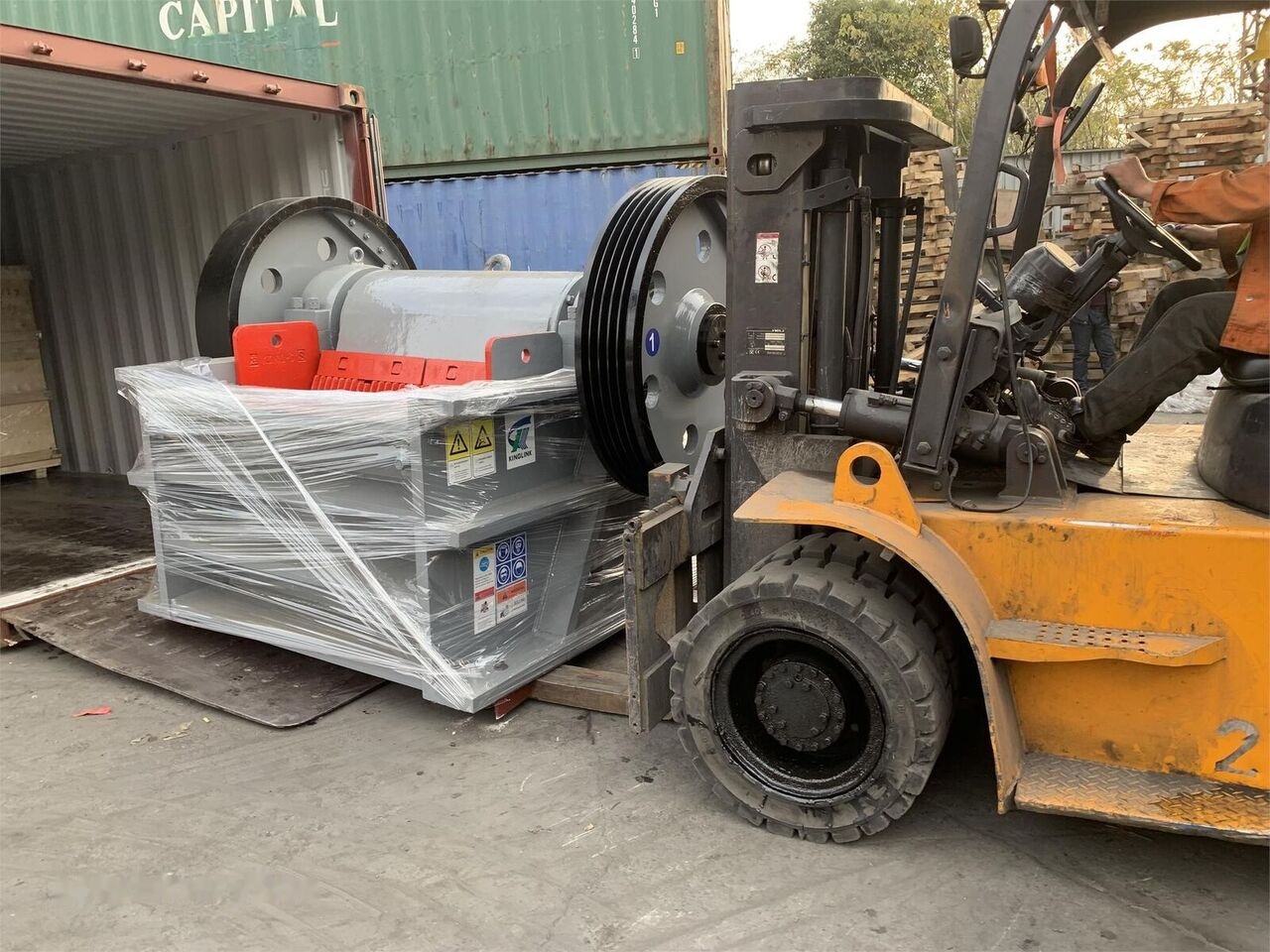 Kinglink PEX1251 Fine Jaw Crusher | Bauxite / Alumina - Čeľusťový drvič: obrázok 3 Kinglink PEX1251 Fine Jaw Crusher | Bauxite / Alumina - Čeľusťový drvič: obrázok 3