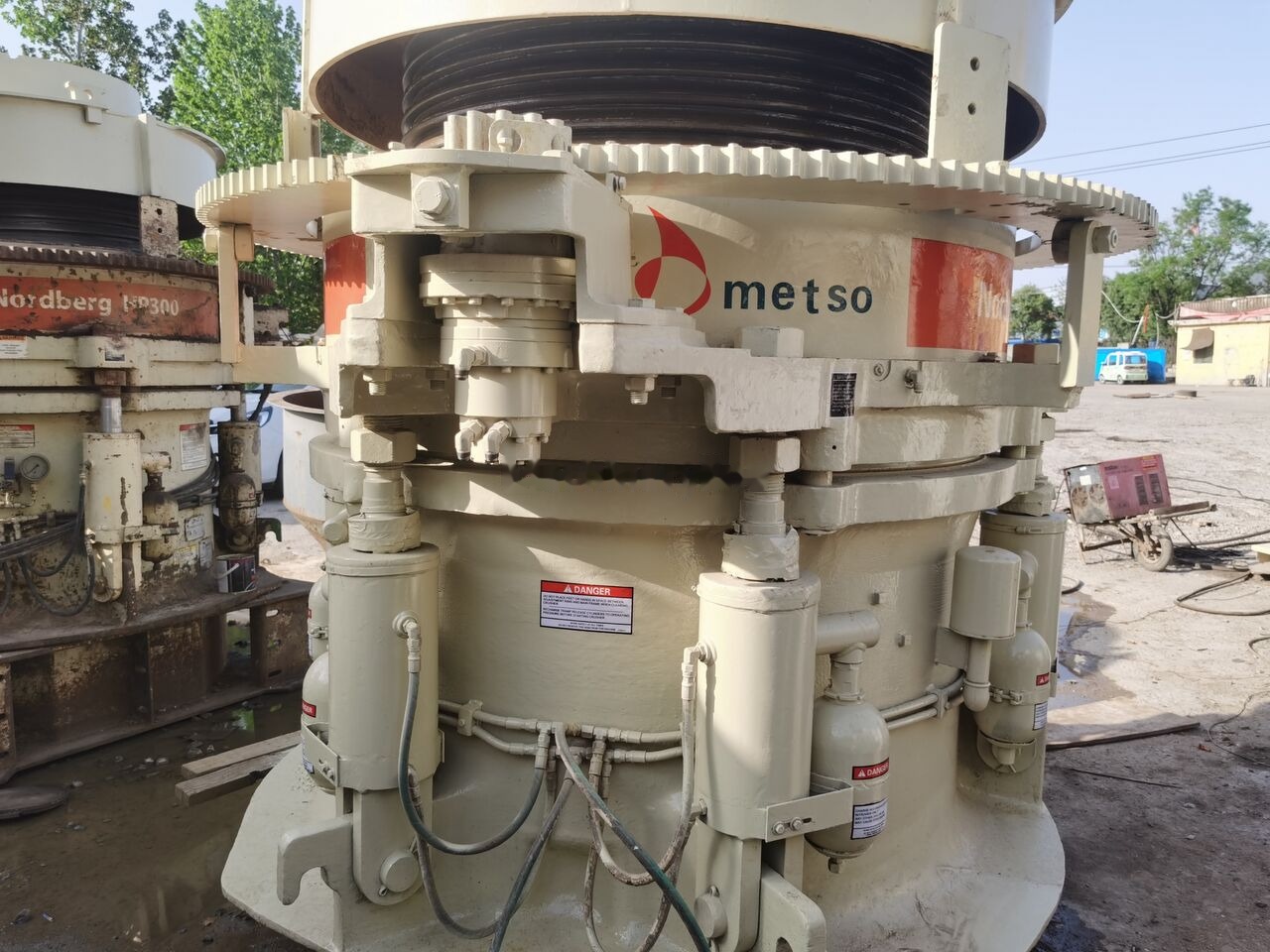 Metso HP300 - Kužeľový drvič: obrázok 3 Metso HP300 - Kužeľový drvič: obrázok 3