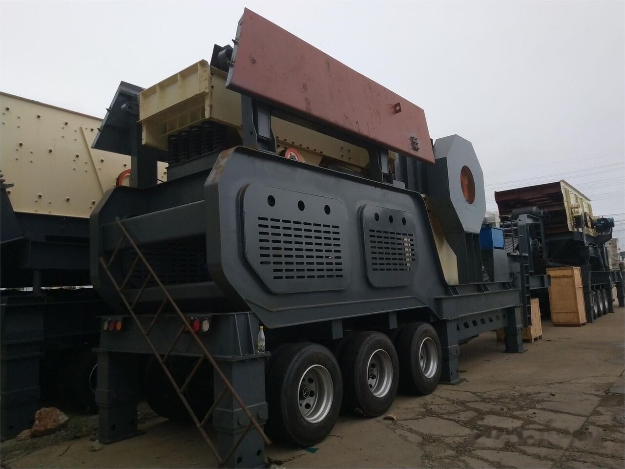 New KINGLINK PE600x900 Portable Jaw Crushing Plant - Čeľusťový drvič: obrázok 1 New KINGLINK PE600x900 Portable Jaw Crushing Plant - Čeľusťový drvič: obrázok 1