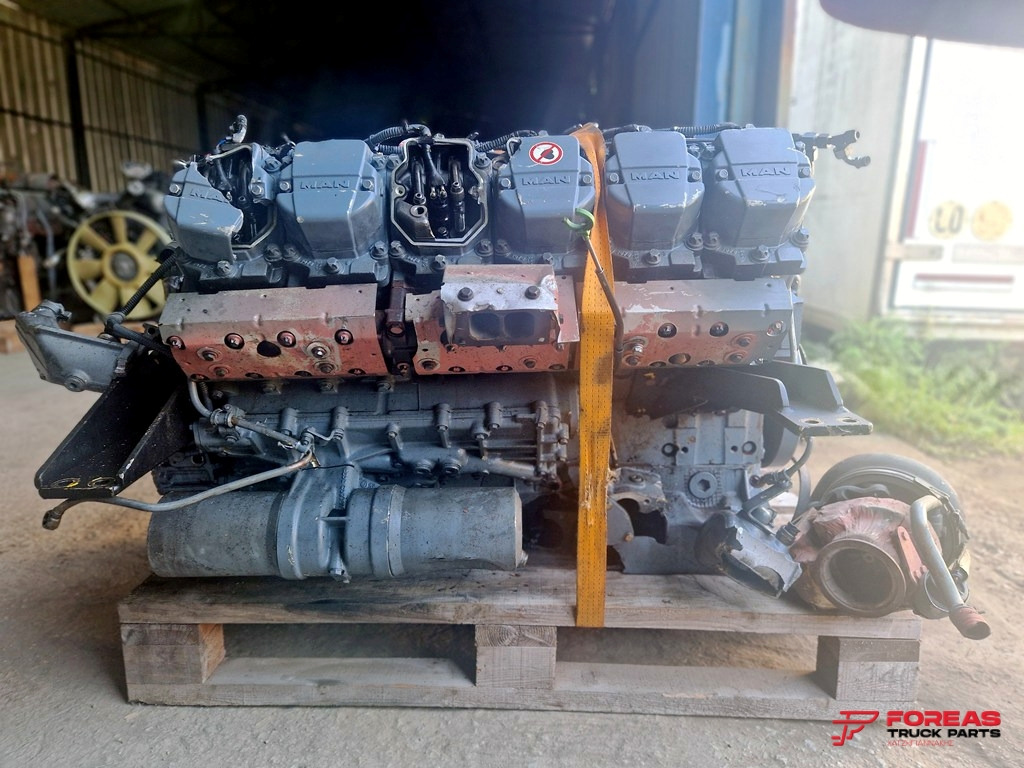 MAN V12 MARINE ENGINE EURO 3 - Motor: obrázok 4 MAN V12 MARINE ENGINE EURO 3 - Motor: obrázok 4
