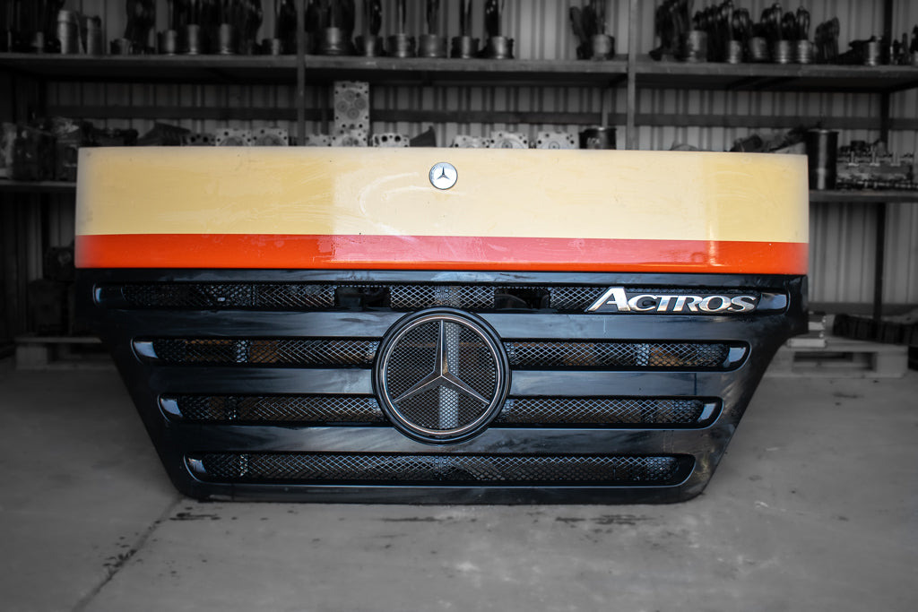 MERCEDES-BENZ ACTROS MEGA SPACE MP II - Kapota pre Nákladné auto: obrázok 1 MERCEDES-BENZ ACTROS MEGA SPACE MP II - Kapota pre Nákladné auto: obrázok 1