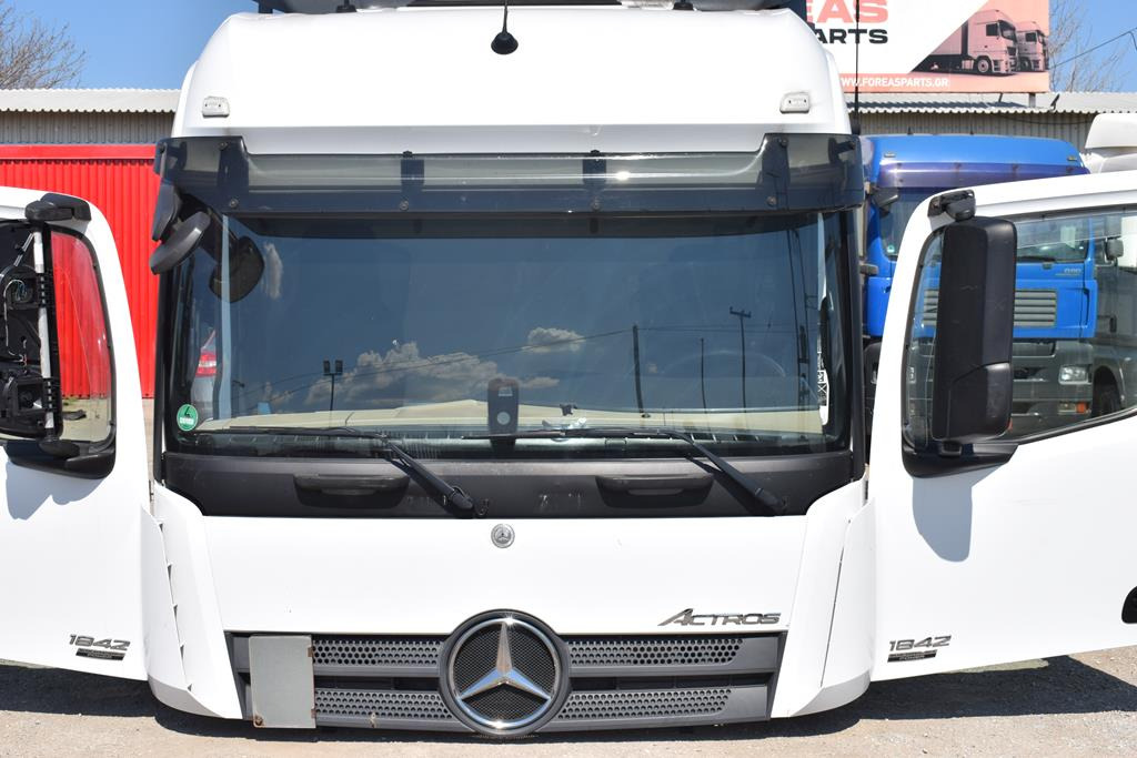 MERCEDES-BENZ ACTROS MP 4 (BIG SPACE) - Kabína pre Nákladné auto: obrázok 2 MERCEDES-BENZ ACTROS MP 4 (BIG SPACE) - Kabína pre Nákladné auto: obrázok 2