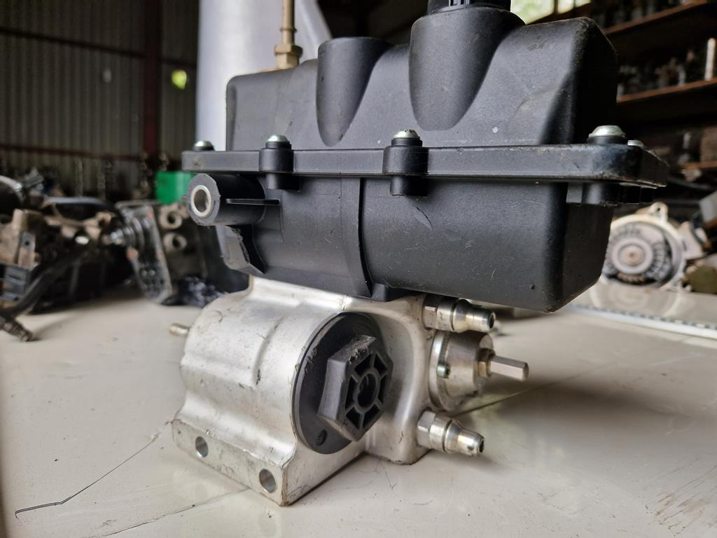 MERCEDES-BENZ ADBLUE SUPPLY PUMP FOR ATEGO - ACTROS - A 000 140 1578 ΚΑΙΝΟΥΡΓΙΑ - Výfukový systém pre Nákladné auto: obrázok 1 MERCEDES-BENZ ADBLUE SUPPLY PUMP FOR ATEGO - ACTROS - A 000 140 1578 ΚΑΙΝΟΥΡΓΙΑ - Výfukový systém pre Nákladné auto: obrázok 1