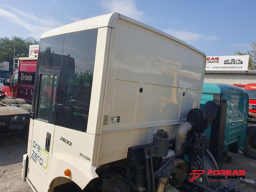 MERCEDES-BENZ ECONIC 2633 - Kabína pre Nákladné auto: obrázok 5 MERCEDES-BENZ ECONIC 2633 - Kabína pre Nákladné auto: obrázok 5