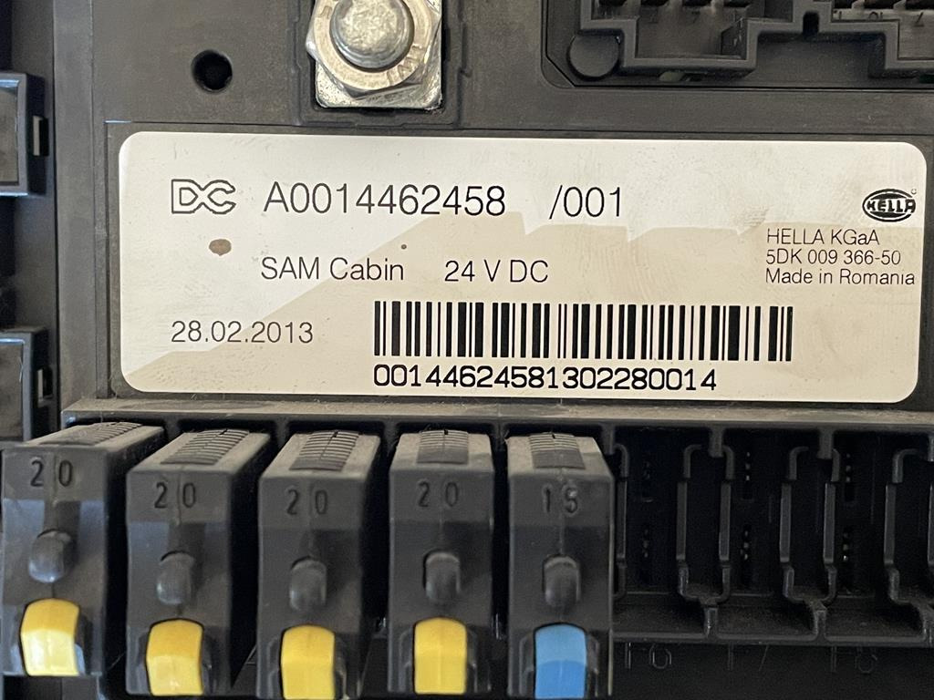 MERCEDES-BENZ SAM CABIN FOR ACTROS MP4 - A 001 446 24 58 - Poistka pre Nákladné auto: obrázok 3 MERCEDES-BENZ SAM CABIN FOR ACTROS MP4 - A 001 446 24 58 - Poistka pre Nákladné auto: obrázok 3