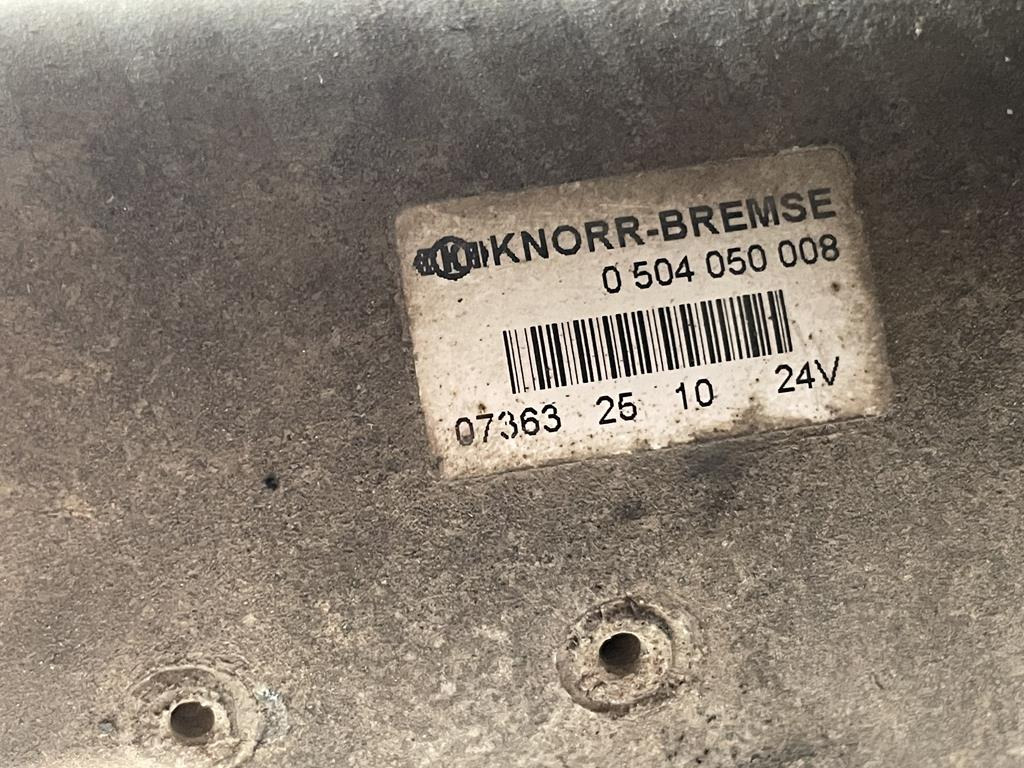 MERCEDES-BENZ VARIO 24V - 0504050008 - Kompresor pre Nákladné auto: obrázok 4 MERCEDES-BENZ VARIO 24V - 0504050008 - Kompresor pre Nákladné auto: obrázok 4