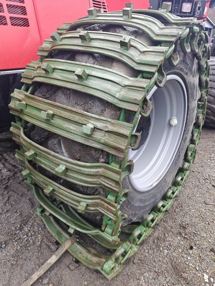 Clark TXSG Wheel tracks 710-34" - Pásy pre Lesnícka technika: obrázok 3 Clark TXSG Wheel tracks 710-34" - Pásy pre Lesnícka technika: obrázok 3