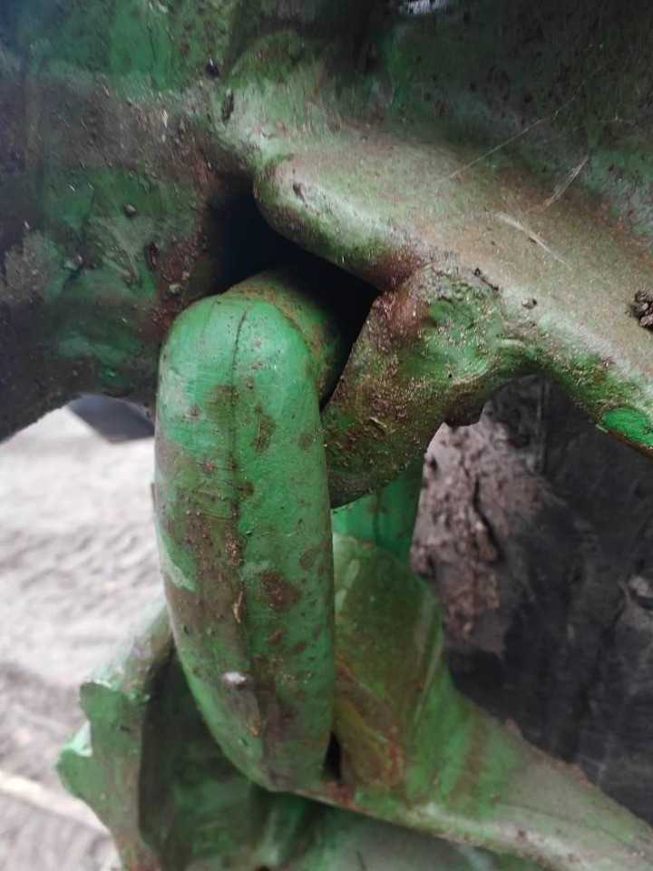 Clark TXSG Wheel tracks 710-34" - Pásy pre Lesnícka technika: obrázok 4 Clark TXSG Wheel tracks 710-34" - Pásy pre Lesnícka technika: obrázok 4