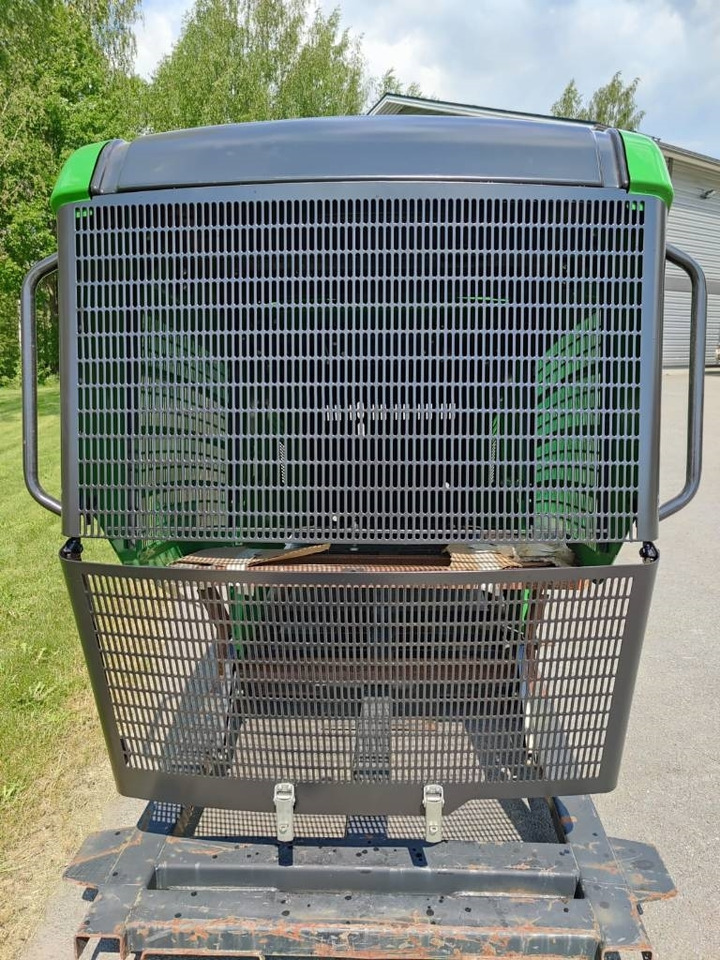 John Deere 1270 E IT 4 COMPLETE HOOD - Lesnícky harvestor: obrázok 4 John Deere 1270 E IT 4 COMPLETE HOOD - Lesnícky harvestor: obrázok 4