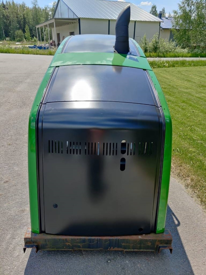 John Deere 1270 E IT 4 COMPLETE HOOD - Lesnícky harvestor: obrázok 5 John Deere 1270 E IT 4 COMPLETE HOOD - Lesnícky harvestor: obrázok 5