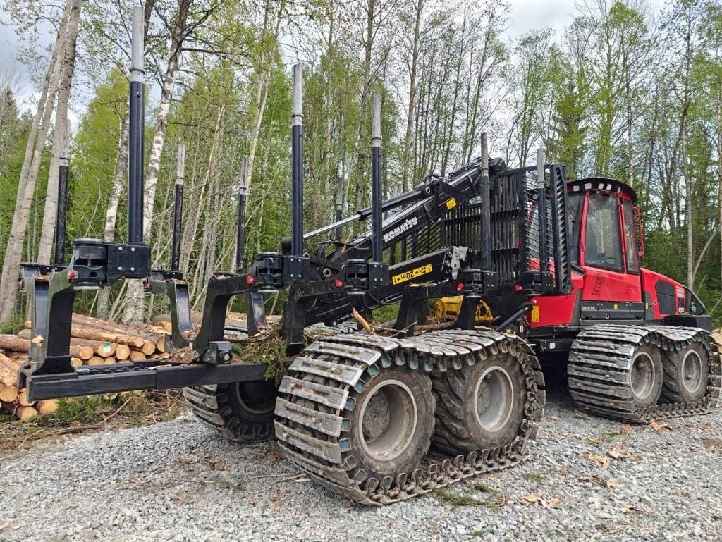 Komatsu 855 - Vyvážečka: obrázok 5 Komatsu 855 - Vyvážečka: obrázok 5