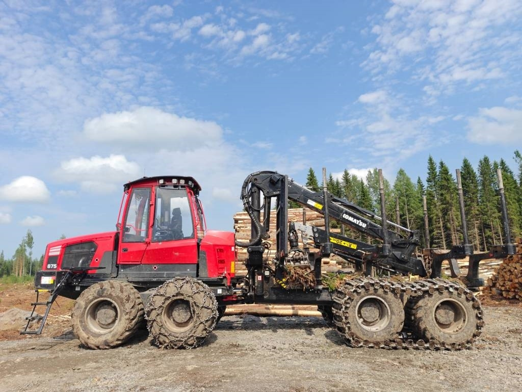 Komatsu 875 - Vyvážečka: obrázok 2 Komatsu 875 - Vyvážečka: obrázok 2