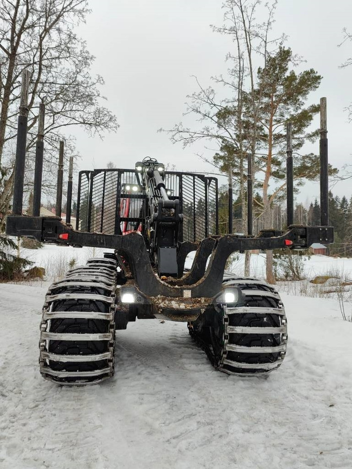 Komatsu 875 - Vyvážečka: obrázok 4 Komatsu 875 - Vyvážečka: obrázok 4