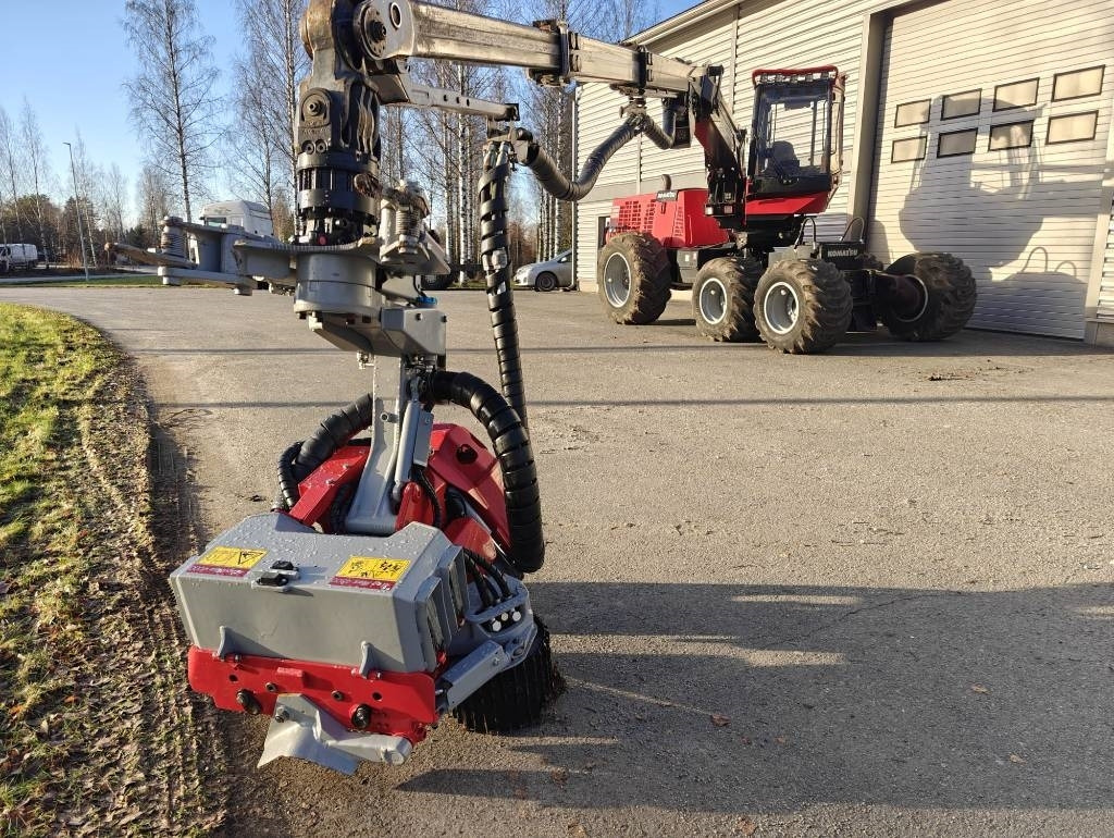Lesnícky harvestor Komatsu 901 TX.1: obrázok 10 Lesnícky harvestor Komatsu 901 TX.1: obrázok 10