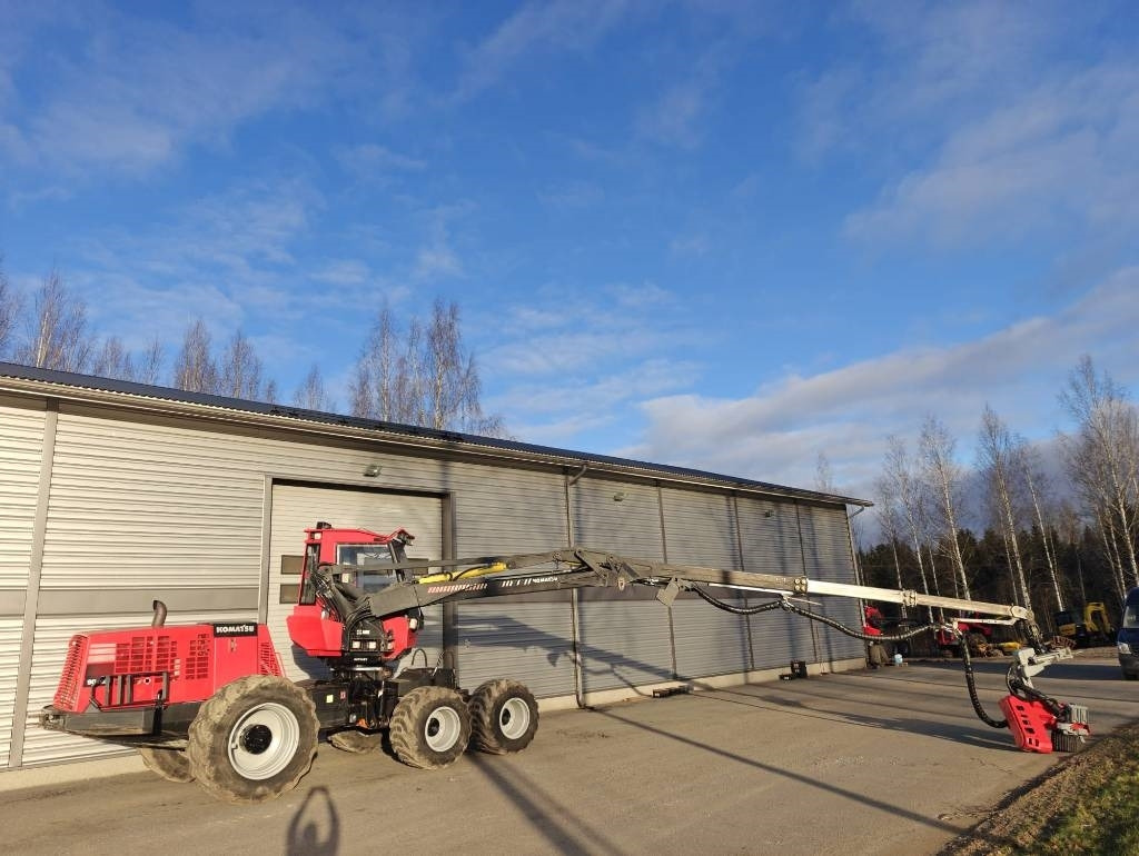 Lesnícky harvestor Komatsu 901 TX.1: obrázok 12 Lesnícky harvestor Komatsu 901 TX.1: obrázok 12