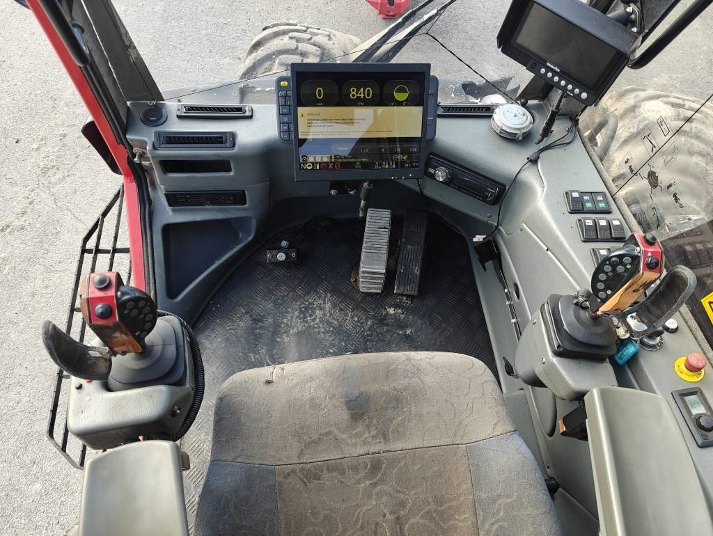 Lesnícky harvestor Komatsu 901 TX.1: obrázok 20 Lesnícky harvestor Komatsu 901 TX.1: obrázok 20