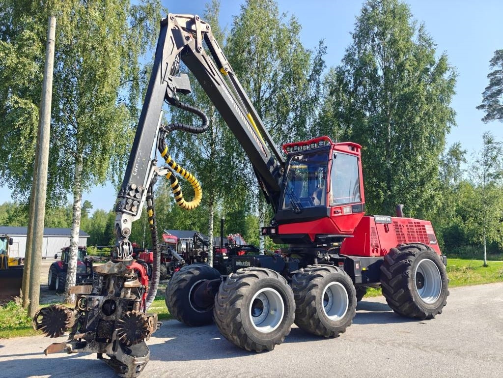 Komatsu 901 TX.1 - Lesnícky harvestor: obrázok 1 Komatsu 901 TX.1 - Lesnícky harvestor: obrázok 1