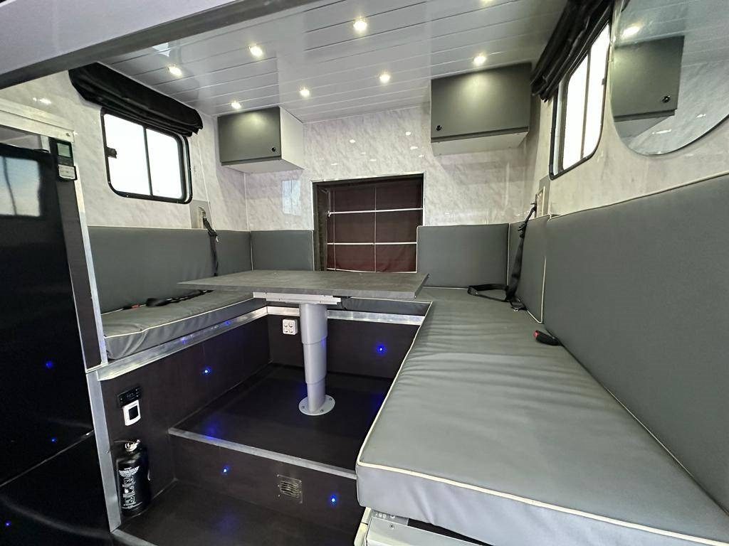 Přepravník zvířat Mercedes-Benz Actros: obrázok 18