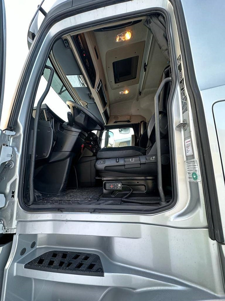 Přepravník zvířat Mercedes-Benz Actros: obrázok 14