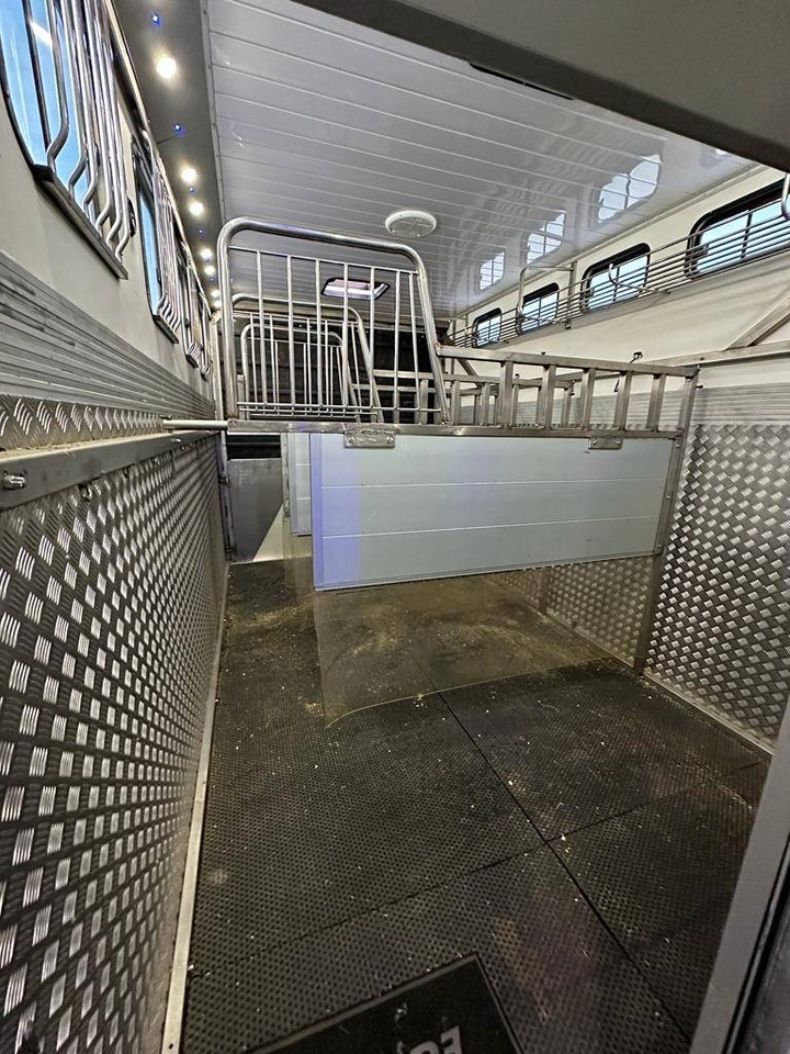 Přepravník zvířat Mercedes-Benz Actros: obrázok 15