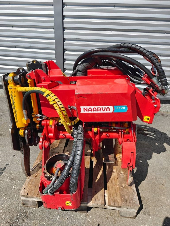 Naarva EF 28 - Harvesterova hlava: obrázok 2 Naarva EF 28 - Harvesterova hlava: obrázok 2