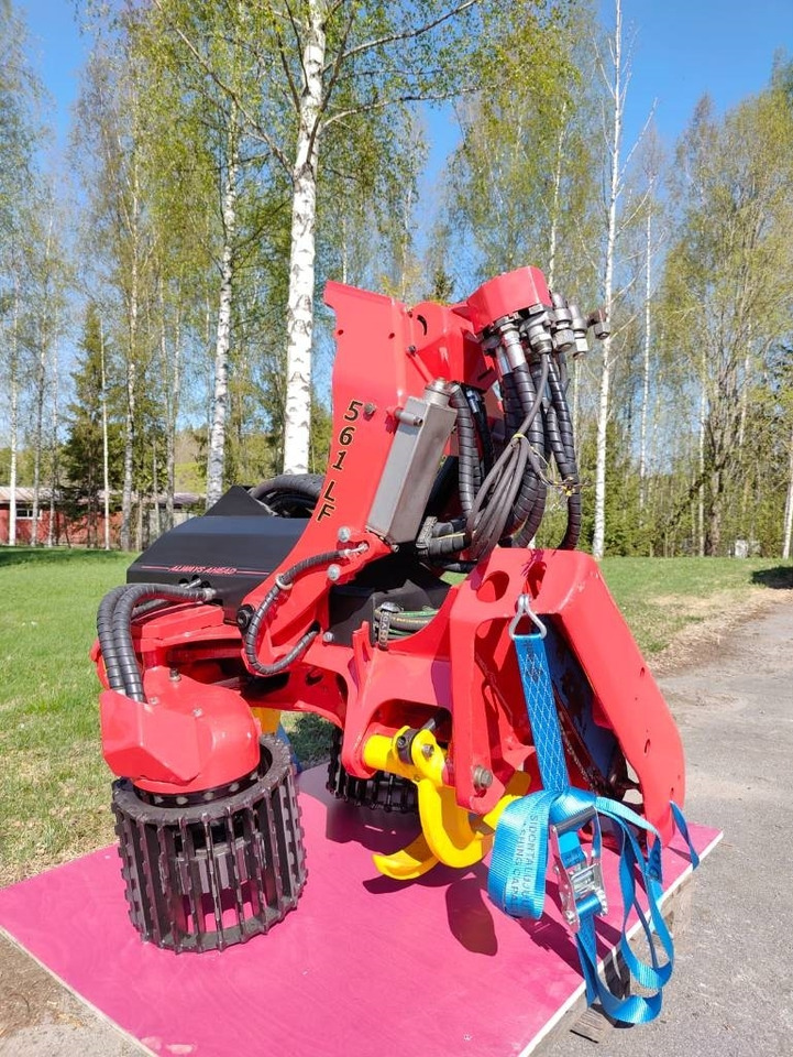 SP Maskiner 561LF - Harvesterova hlava: obrázok 4 SP Maskiner 561LF - Harvesterova hlava: obrázok 4
