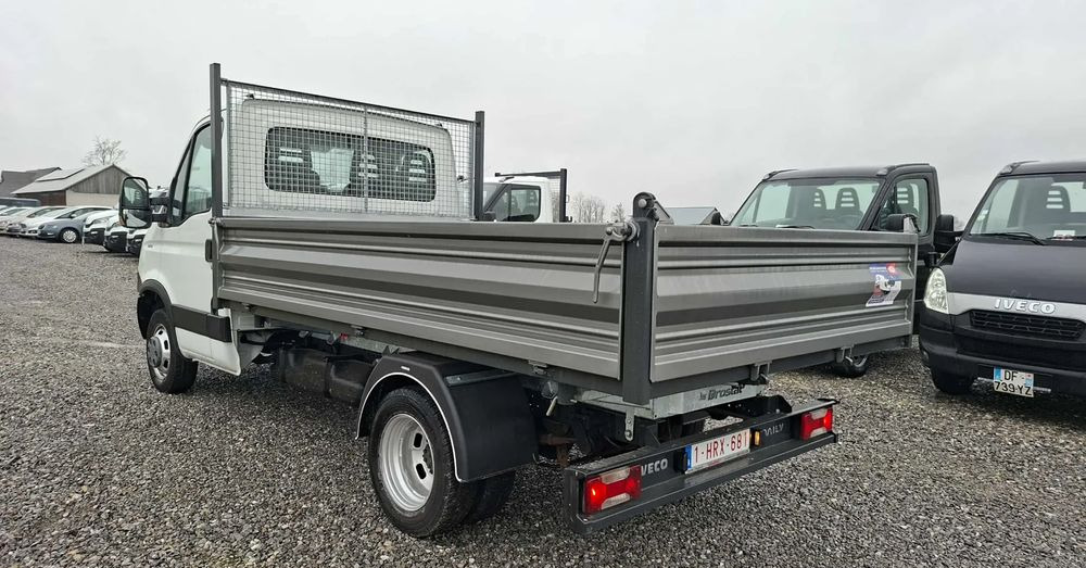 Iveco 35C13, 35C12, 35C14, 35C15 - Dodávka sklápač: obrázok 5 Iveco 35C13, 35C12, 35C14, 35C15 - Dodávka sklápač: obrázok 5