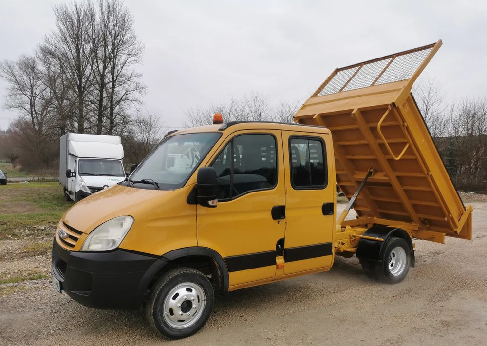 Iveco Daily 35C12 Brygadówka wywrotka Dubel hak kiper doka 35C13 - Dodávka sklápač: obrázok 1 Iveco Daily 35C12 Brygadówka wywrotka Dubel hak kiper doka 35C13 - Dodávka sklápač: obrázok 1