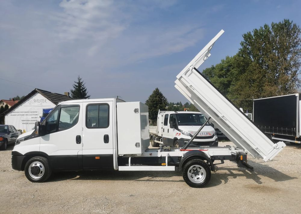 Iveco Daily 35C13 Brygadówka Klima 35-130 wywrotka kiper doka Dubel - Dodávka sklápač: obrázok 3 Iveco Daily 35C13 Brygadówka Klima 35-130 wywrotka kiper doka Dubel - Dodávka sklápač: obrázok 3