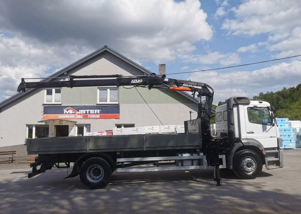 Mercedes-Benz Atego 1823 żuraw HDS Atlas 105.2 koła 315/80R22,5 - Valníkový/ Plošinový nákladný automobil, Auto s hydraulickou rukou: obrázok 4 Mercedes-Benz Atego 1823 żuraw HDS Atlas 105.2 koła 315/80R22,5 - Valníkový/ Plošinový nákladný automobil, Auto s hydraulickou rukou: obrázok 4