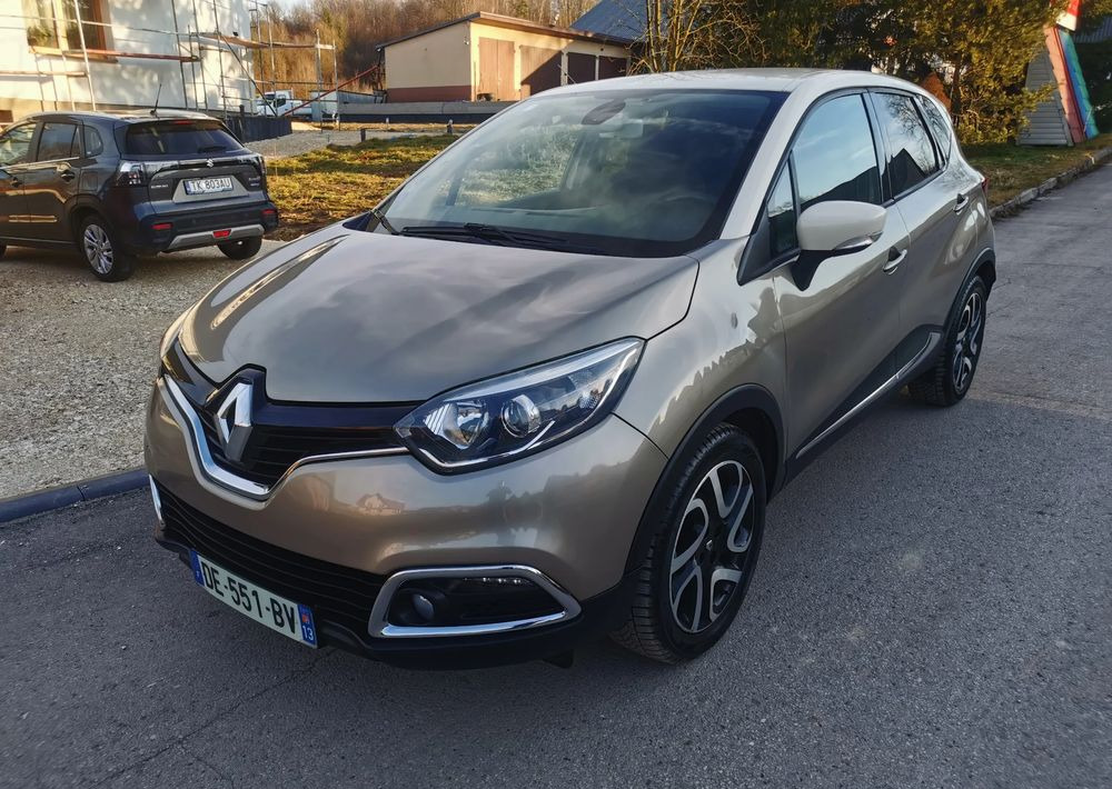Renault Captur 0.9 Energy TCe Intens - Automobil: obrázok 4 Renault Captur 0.9 Energy TCe Intens - Automobil: obrázok 4