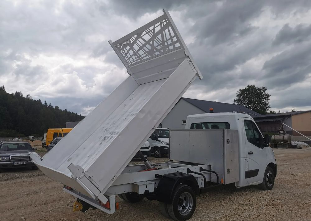 Renault Master Kiper wywrotka 2.3-145KM Hak Bliźniak klimatyzacja Kamera cofania - Dodávka sklápač: obrázok 3 Renault Master Kiper wywrotka 2.3-145KM Hak Bliźniak klimatyzacja Kamera cofania - Dodávka sklápač: obrázok 3