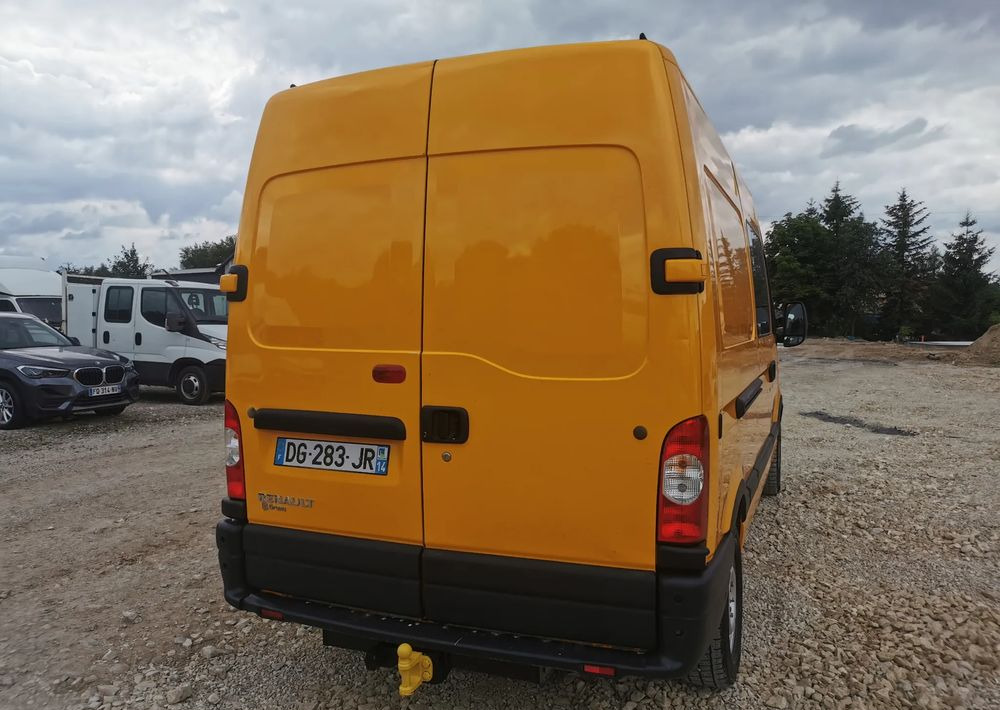 Renault Master L2H2 doka 7-osobowy Dubel 120dCi Brygadówka - Furgon: obrázok 3 Renault Master L2H2 doka 7-osobowy Dubel 120dCi Brygadówka - Furgon: obrázok 3