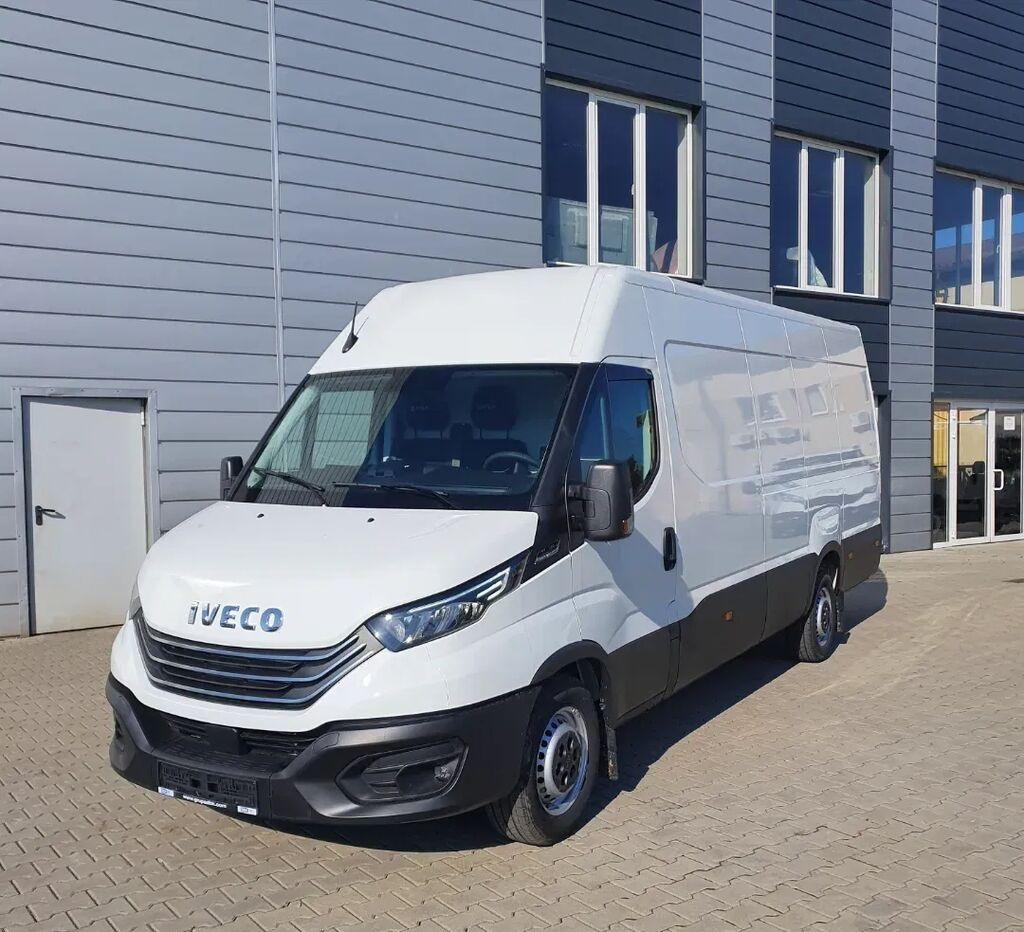 IVECO Daily 35S18 - Furgon: obrázok 1 IVECO Daily 35S18 - Furgon: obrázok 1