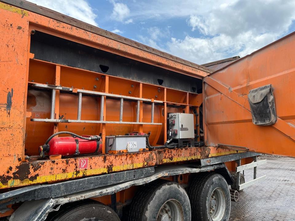 Doppstadt DW 3060 F BJ 2016 einer der letzten Büffel - Priemyselný drvič: obrázok 4 Doppstadt DW 3060 F BJ 2016 einer der letzten Büffel - Priemyselný drvič: obrázok 4